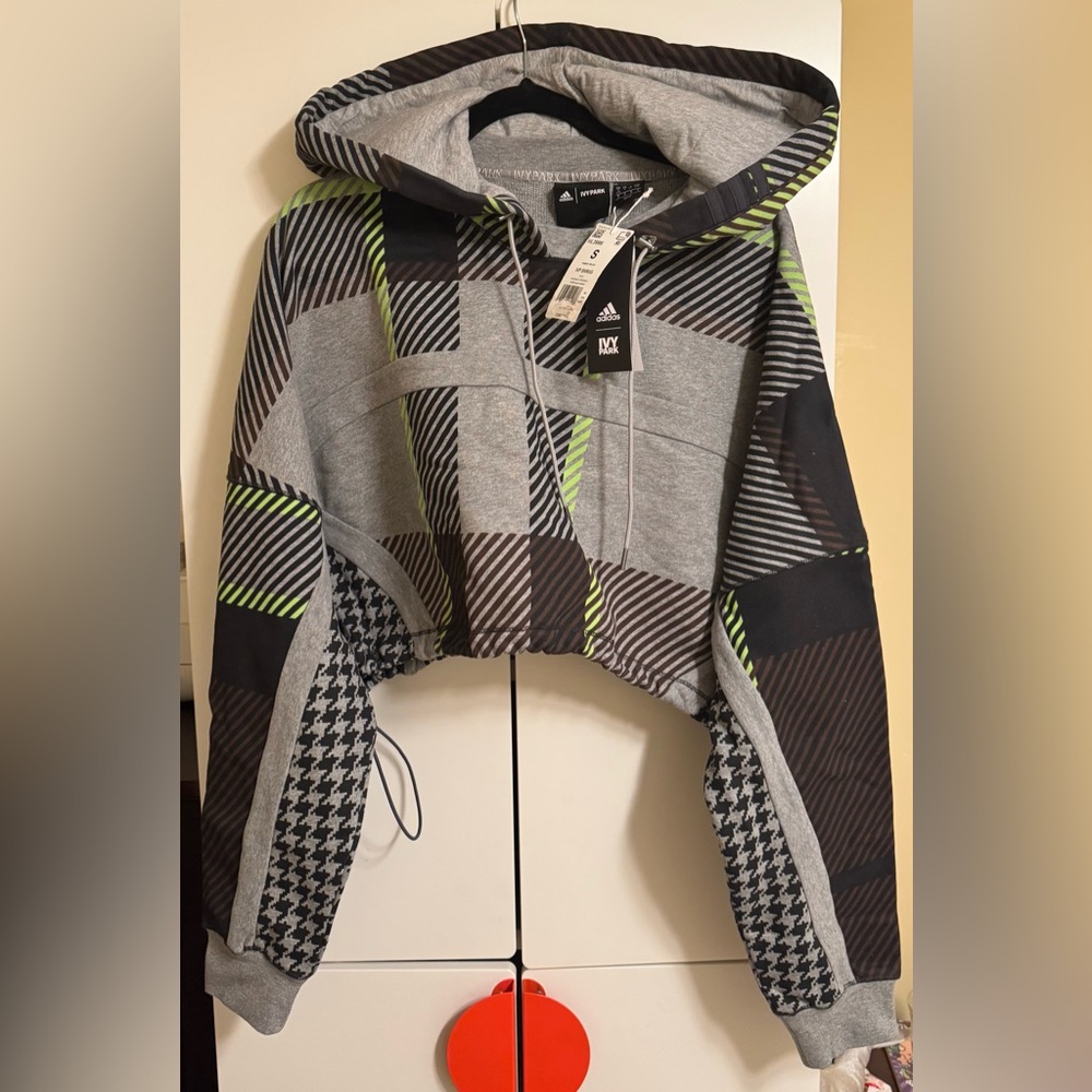 New Adidas Originals x IVY PARK Allover print Cropped Hoodie HL3996